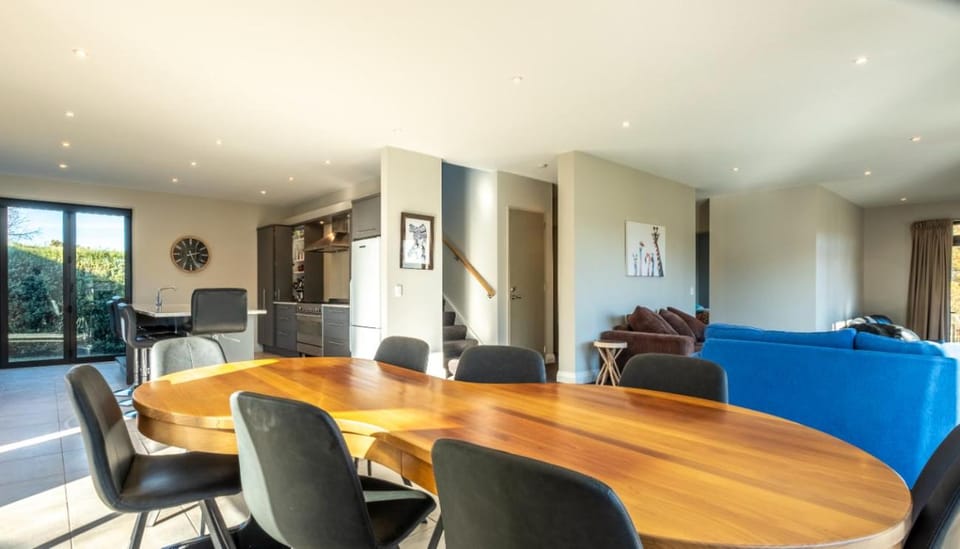 13 St James Avenue House in Hanmer Springs