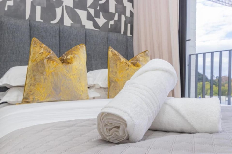 Linex Suite - Studio Apartment, Rosebank Apartment in Johannesburg