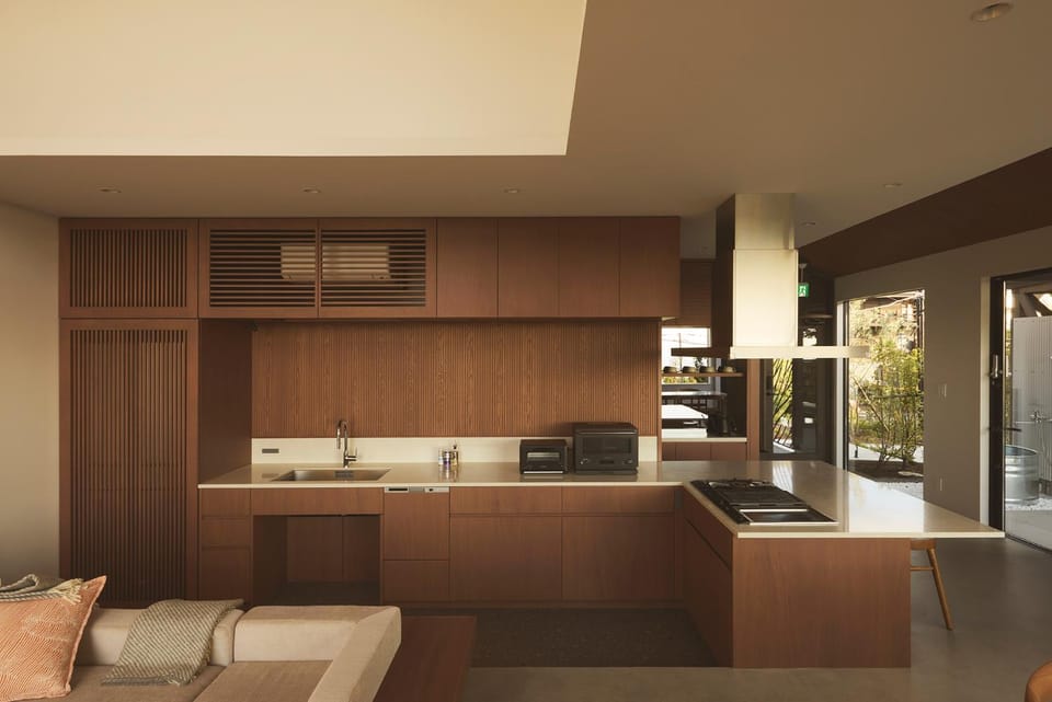 Kitchen or kitchenette, oven, stove