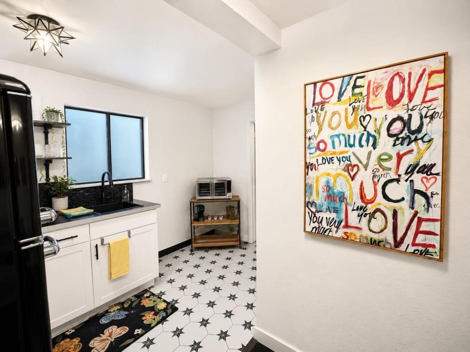 The Creative Escape With Community Canvas Loft Apartment in Coeur dAlene