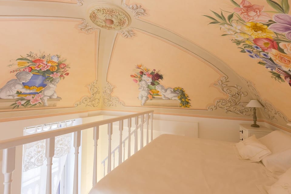 Decorative detail