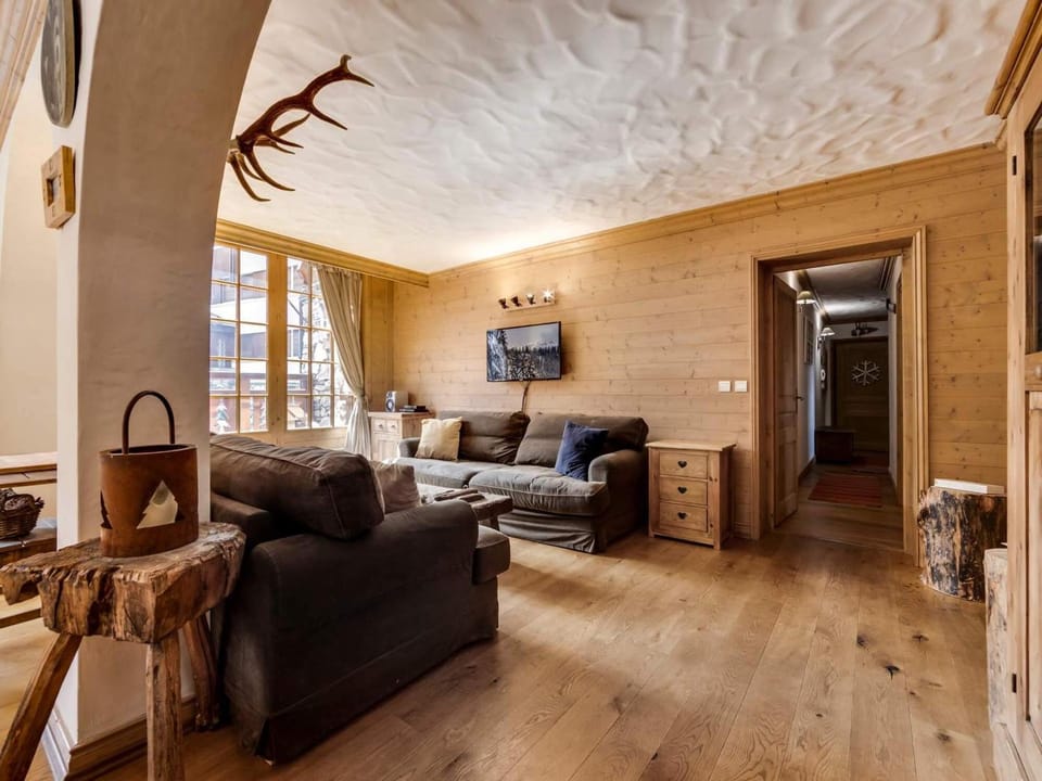 Appartement spacieux proche des pistes - 8 pers. - FR-1-518-177 Apartment in Val dIsere