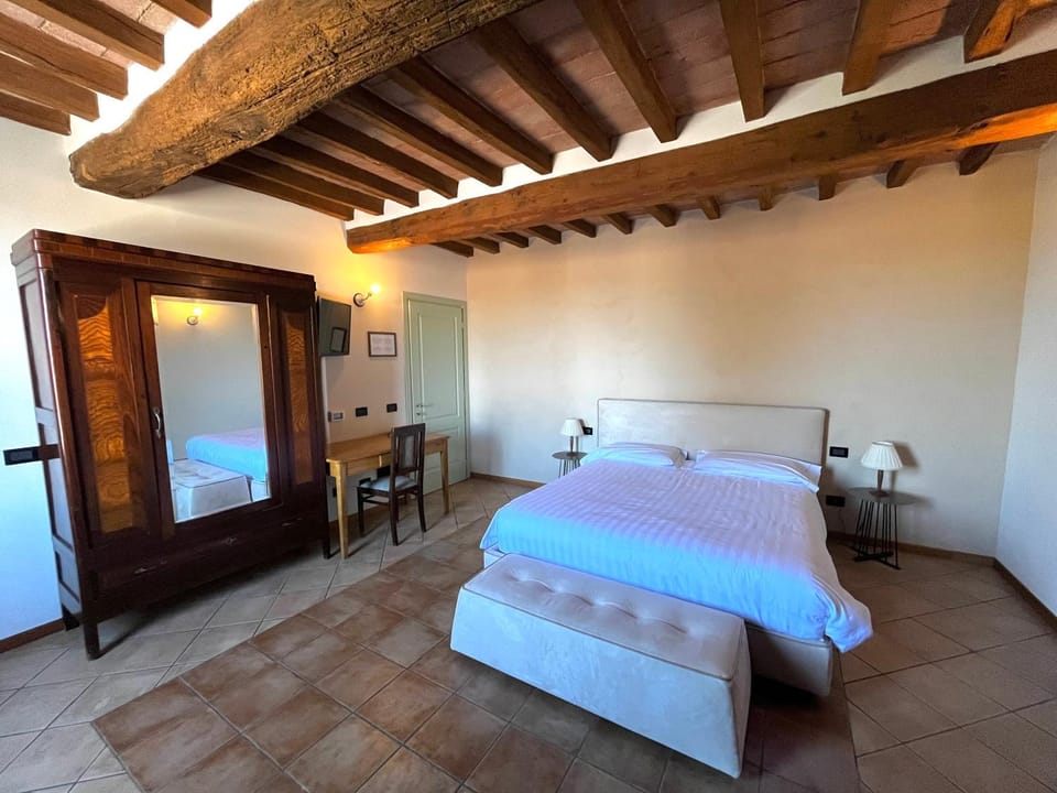 Bed, Photo of the whole room, Bedroom, wardrobe