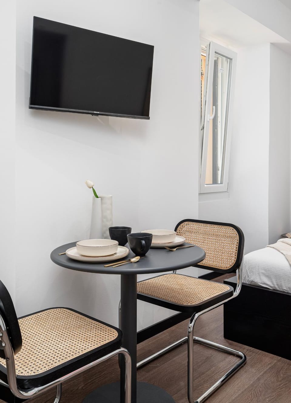 Studio luminoso Treno e aeroporto a 2 passi Apartment in Genoa