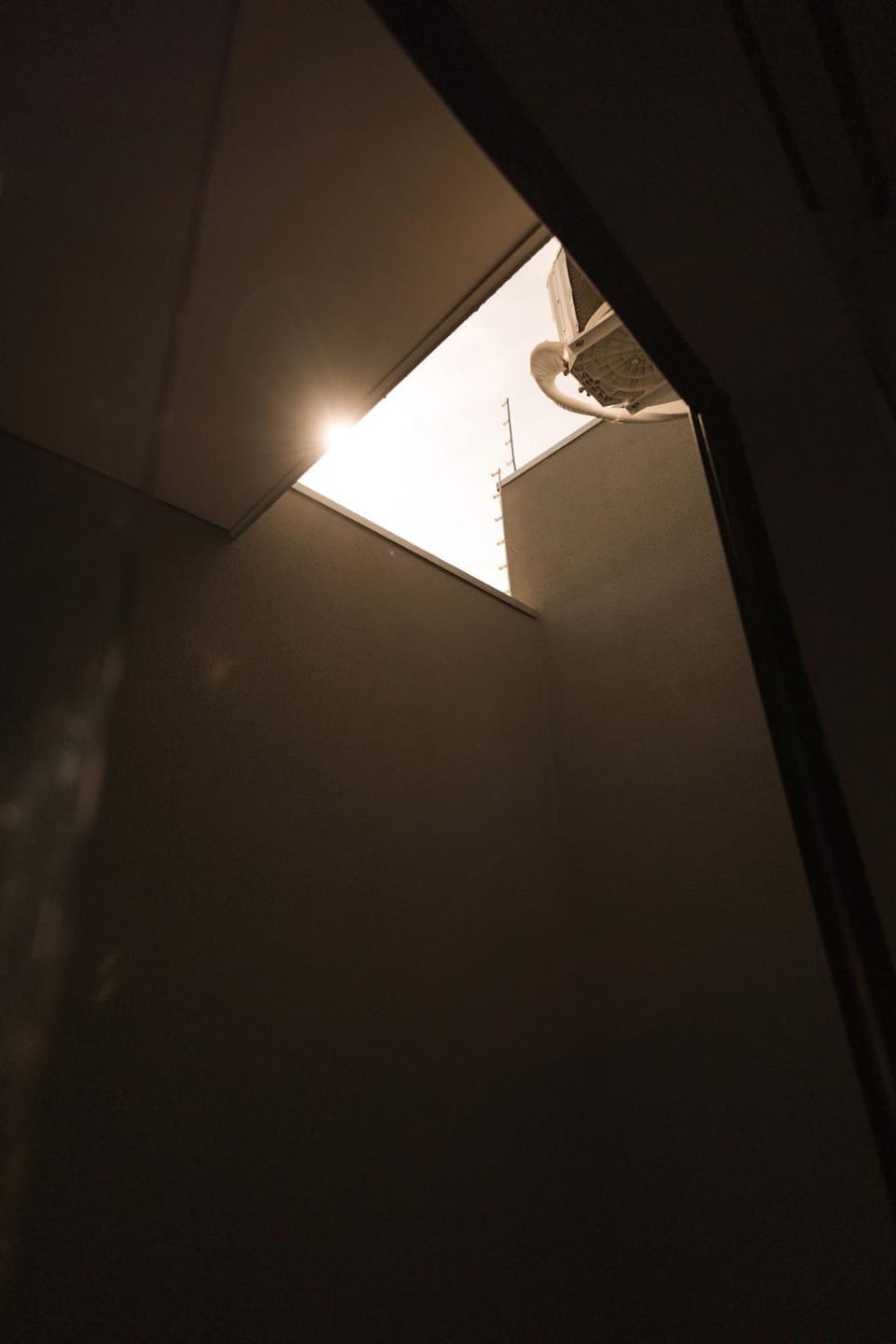5- Functional studio near UEL and NEY BRAGA House in Londrina