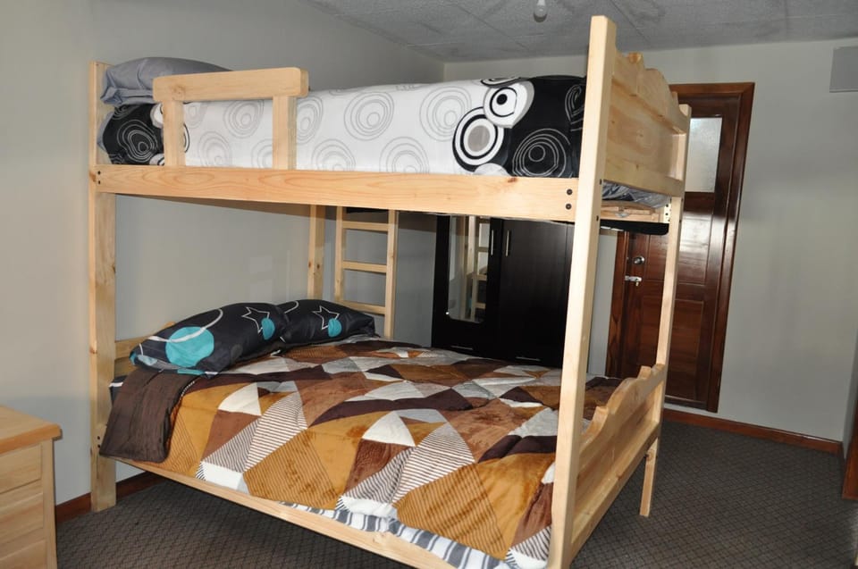 Casa Luck Hosting Bed and Breakfast in Cuenca