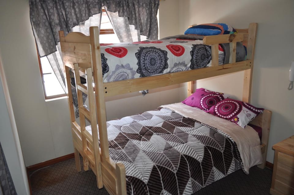 Casa Luck Hosting Bed and Breakfast in Cuenca