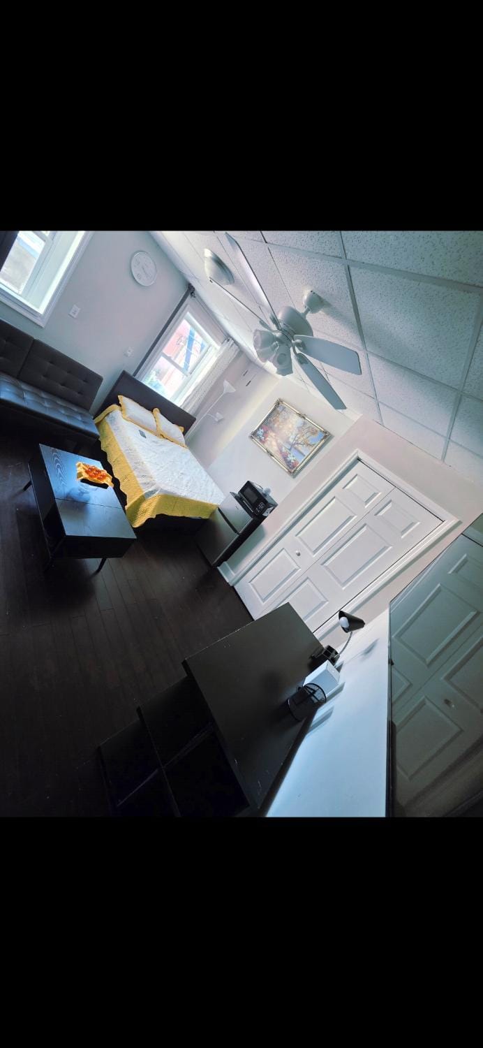 Mundial MetLife Habitación con Smart TV 80 pulgadas Vacation rental in Paterson