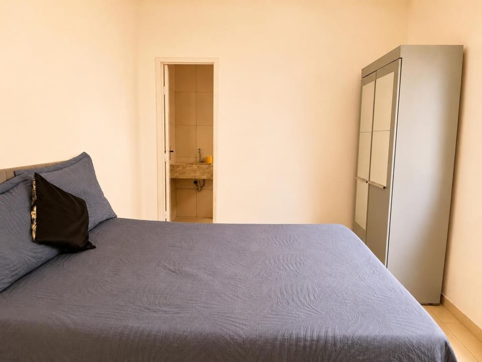 Bed, Bedroom, wardrobe