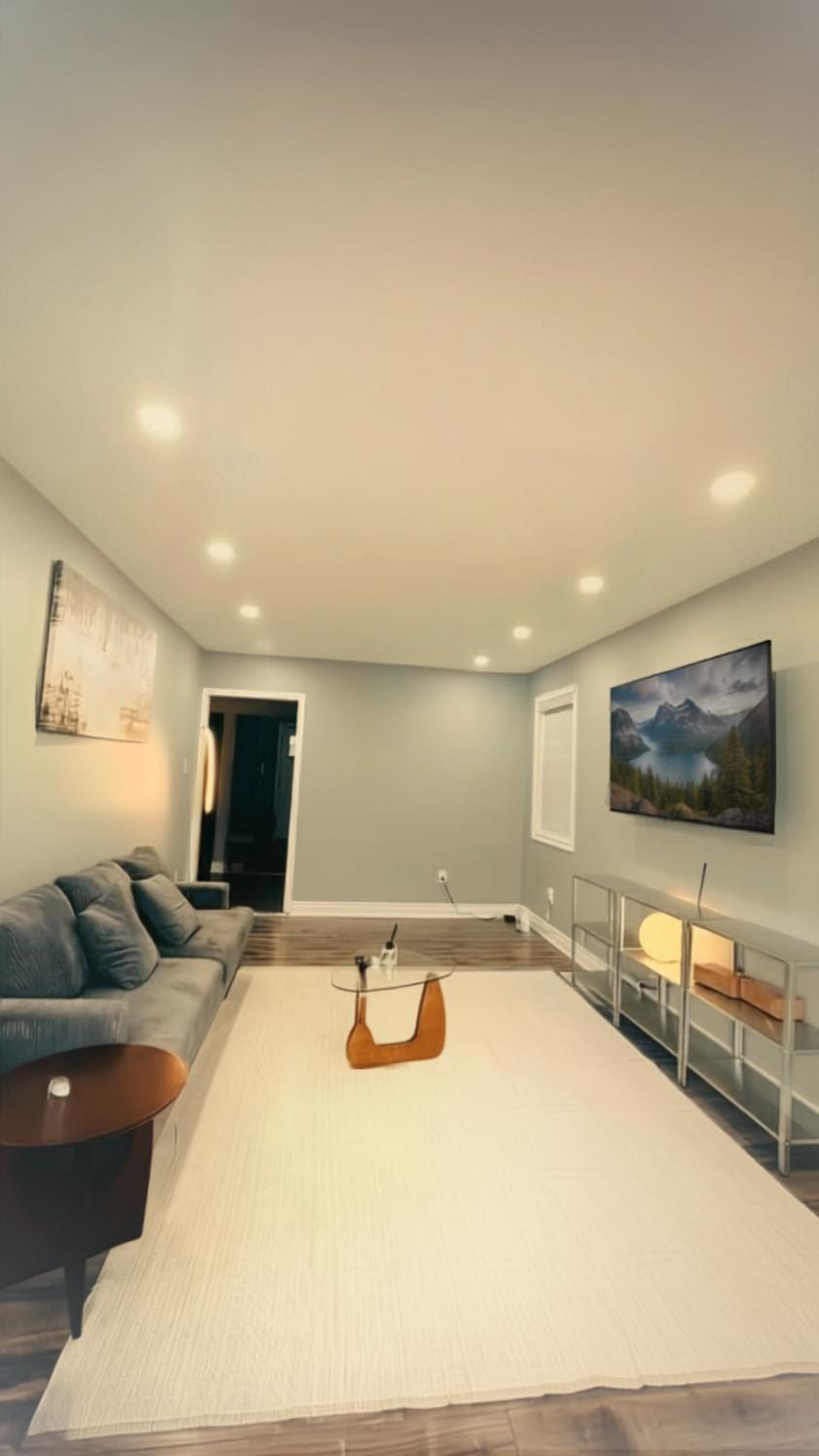 Living room, Photo of the whole room, Seating area, heating, internet