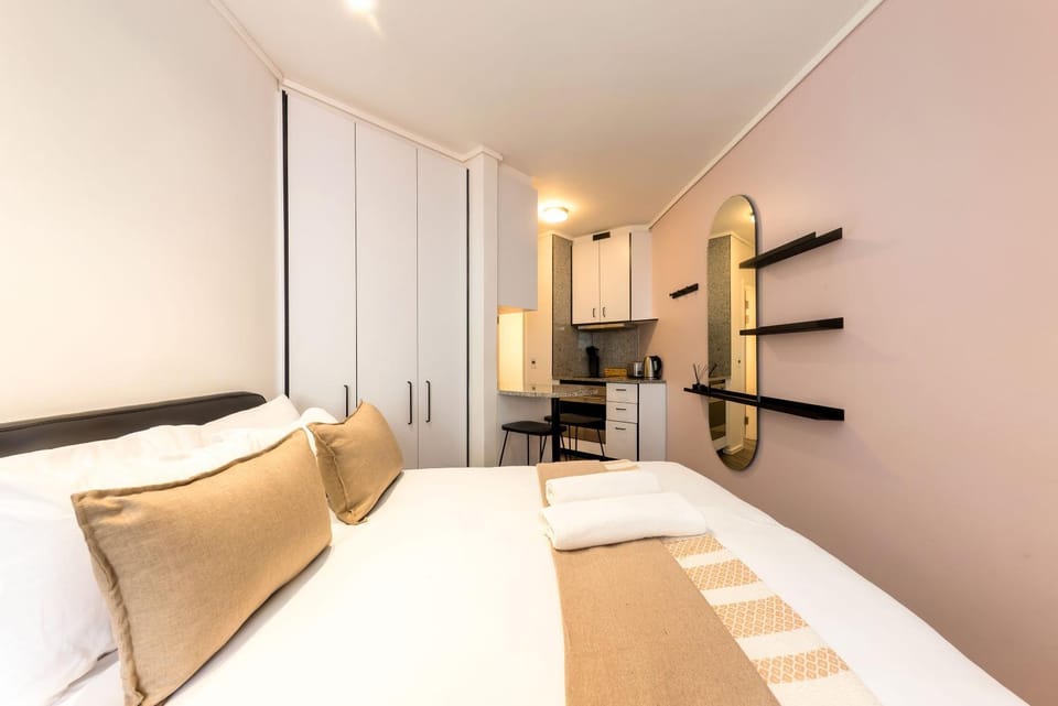 Flamingo 505 - Seapoint Apartment in Sea Point