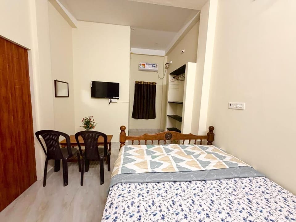 Serinity Saral Hotel in Puducherry