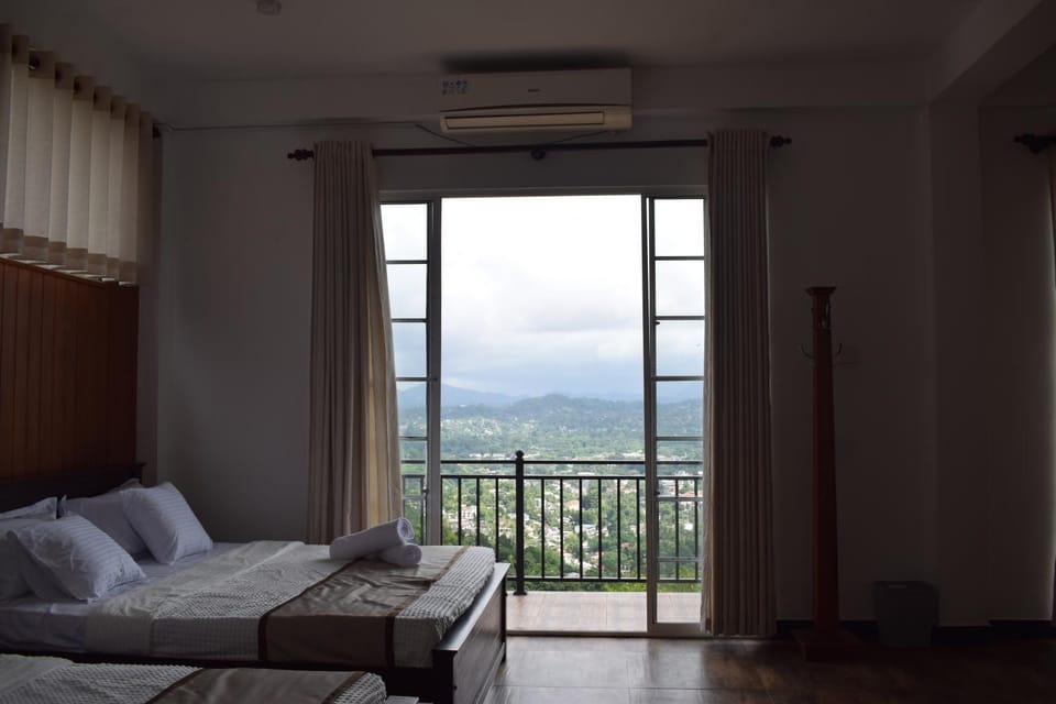 Natural landscape, Balcony/Terrace, Photo of the whole room, Bedroom, air conditioner