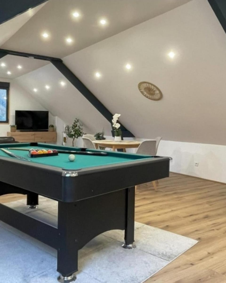 Billiard