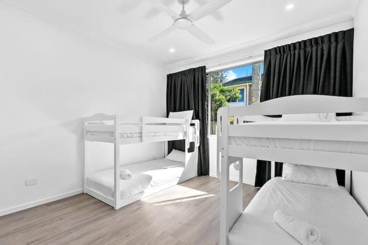 Hervey Bay Luxe Villa House in Hervey Bay