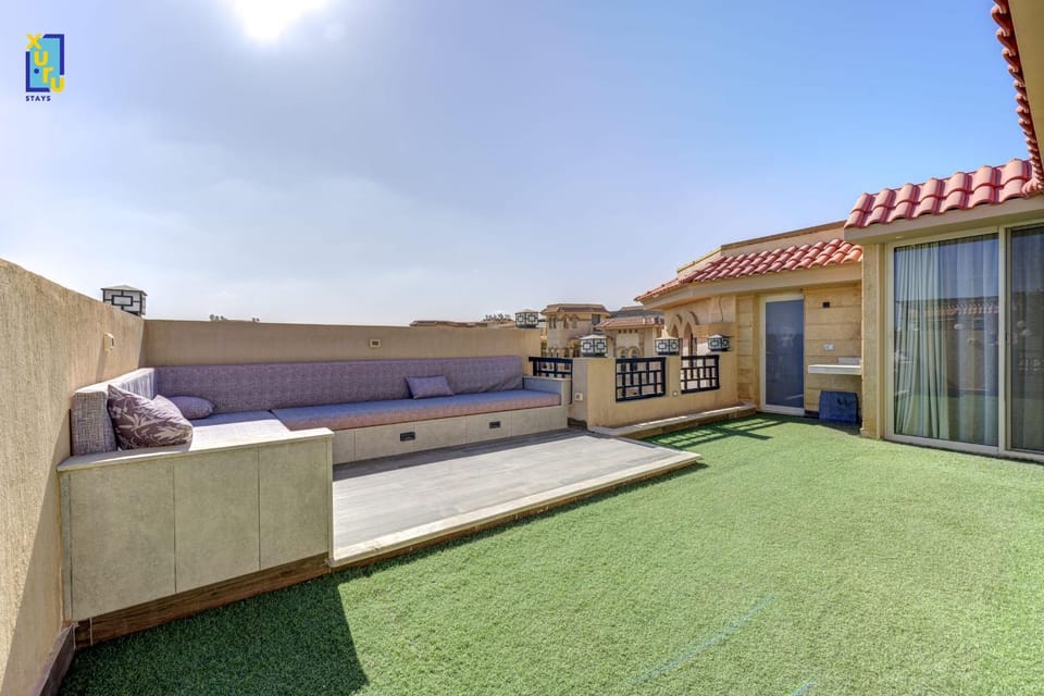 The 1BDR Posh Rooftop wOutdoor Terrace New Cairo Apartment in New Cairo City