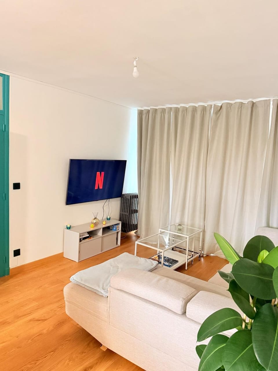 Homestay room, 7 min from downtown Reims Vacation rental in Reims