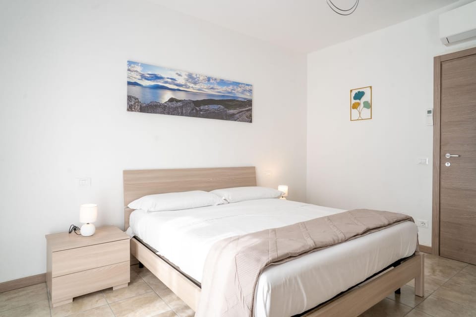 Balbiana Lake Apartments Apartment in Manerba del Garda
