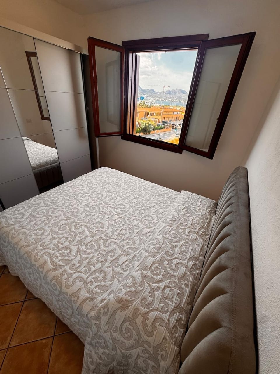 Vista blue House Apartment in Olbia