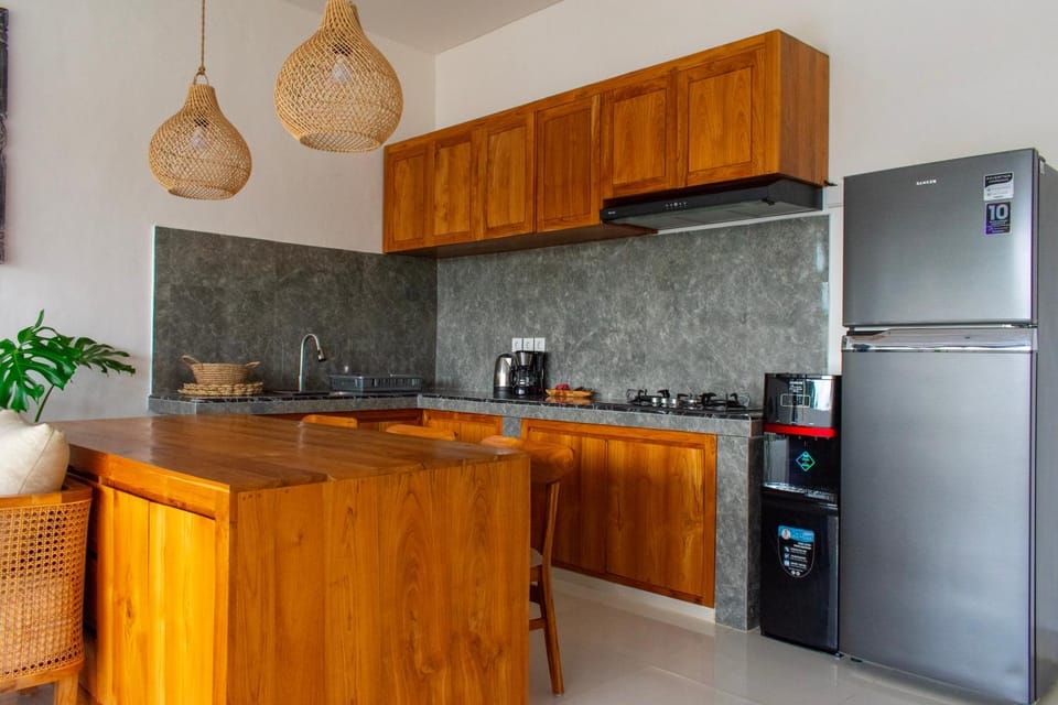 Coffee/tea facilities, stove, kitchen