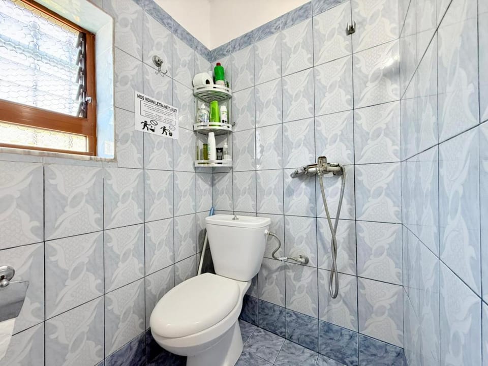 Ionian View Rooms Apartment in Sarandë