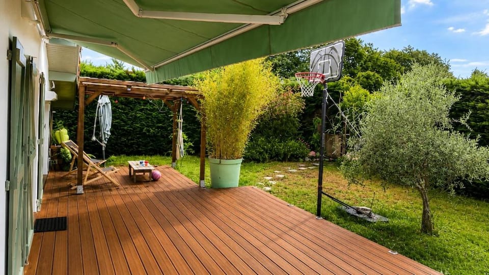 Maison calme avec piscine proche des plages Landaises Villa in Seignosse