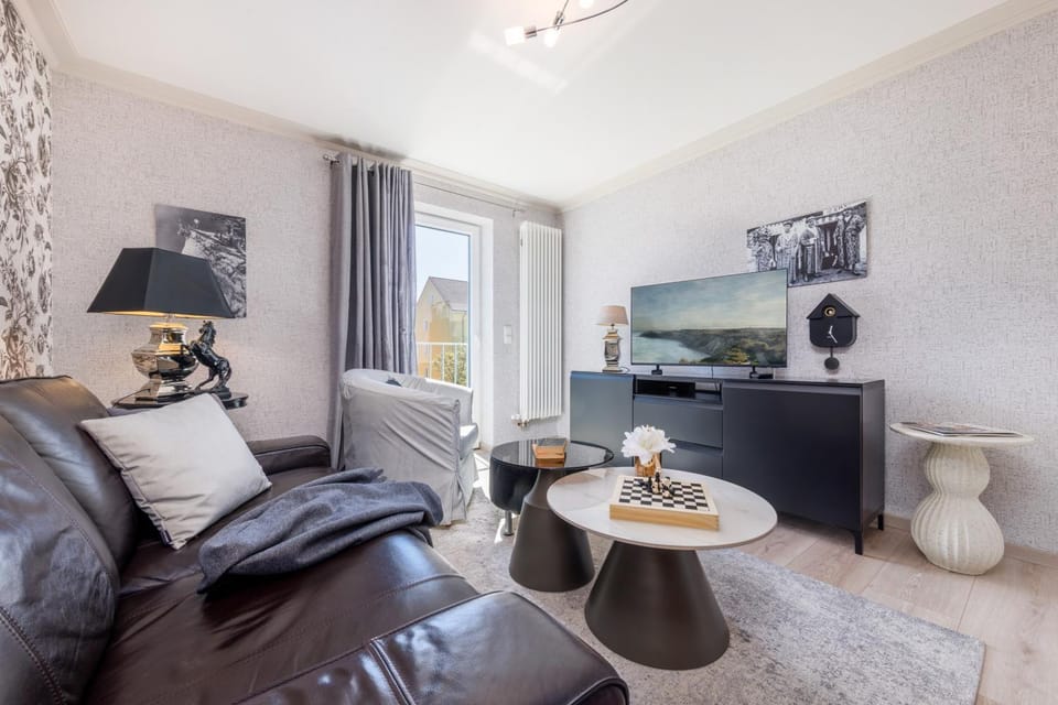 TV and multimedia, Living room, Photo of the whole room