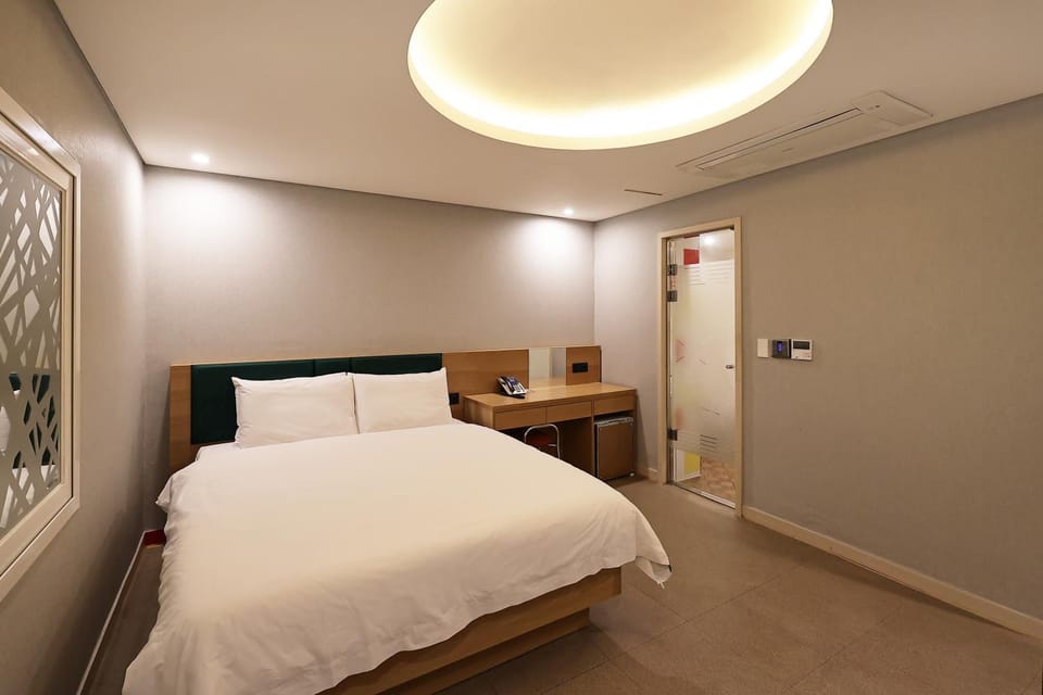 Hotel Gem Motel in Busan