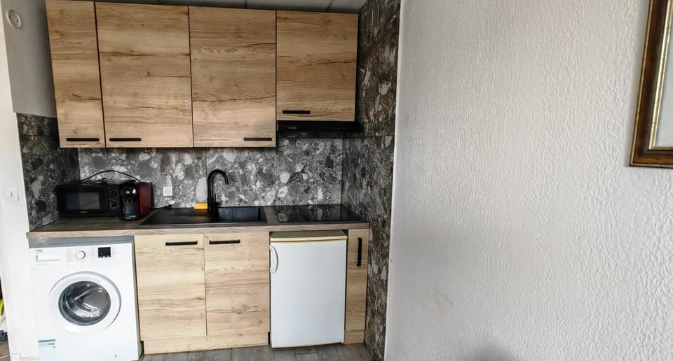 Appartement Saint-Aygulf très proche plage Apartment in Fréjus