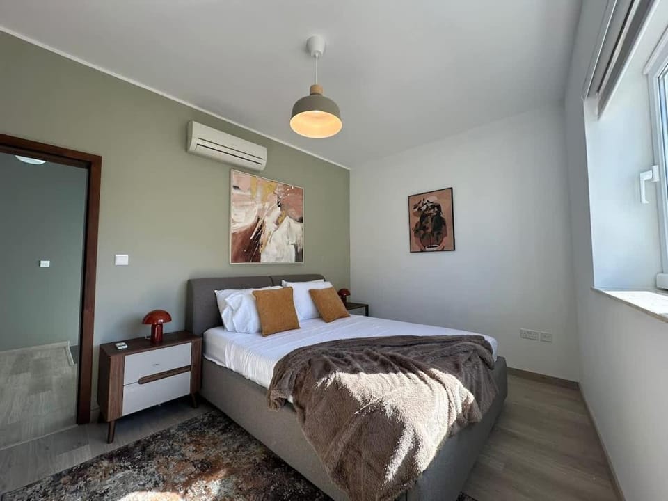 Villa with Pool Garage Games and Gym House in Malta