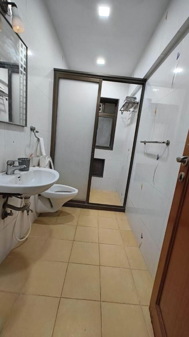 Bachis Nest Luxury 5BHK Villa with lawn and terrace Apartment in Mumbai