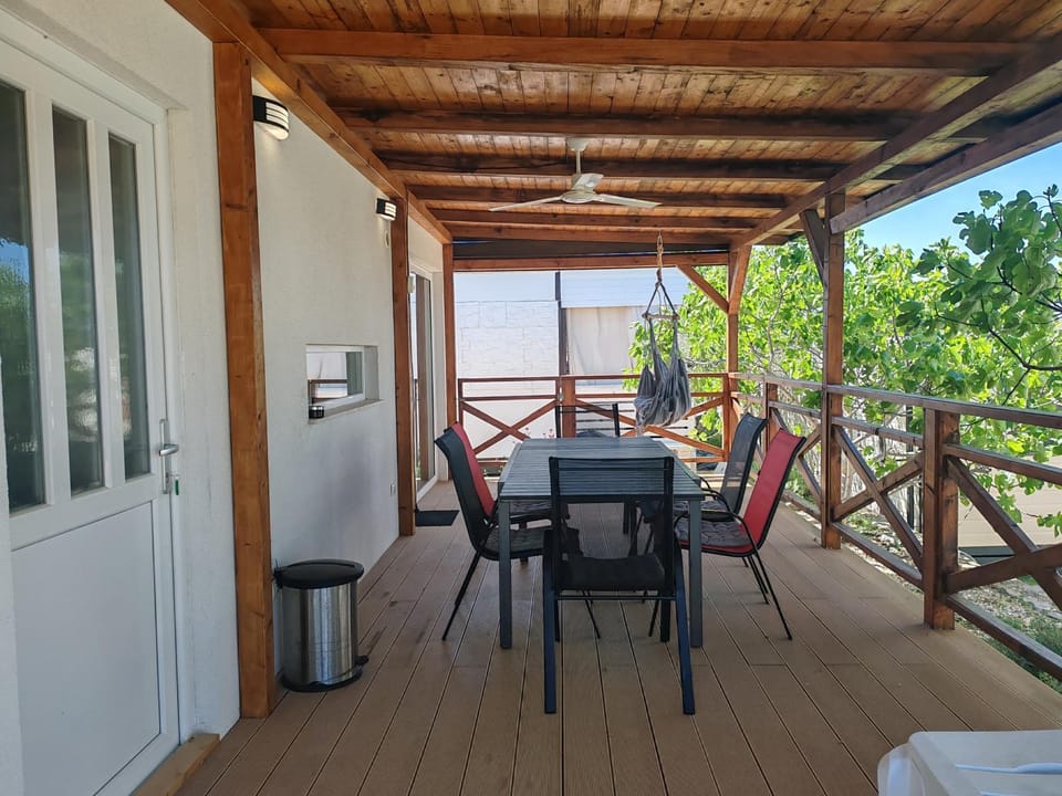Mobilna kućica Mare Apartment in Šibenik-Knin County, Croatia