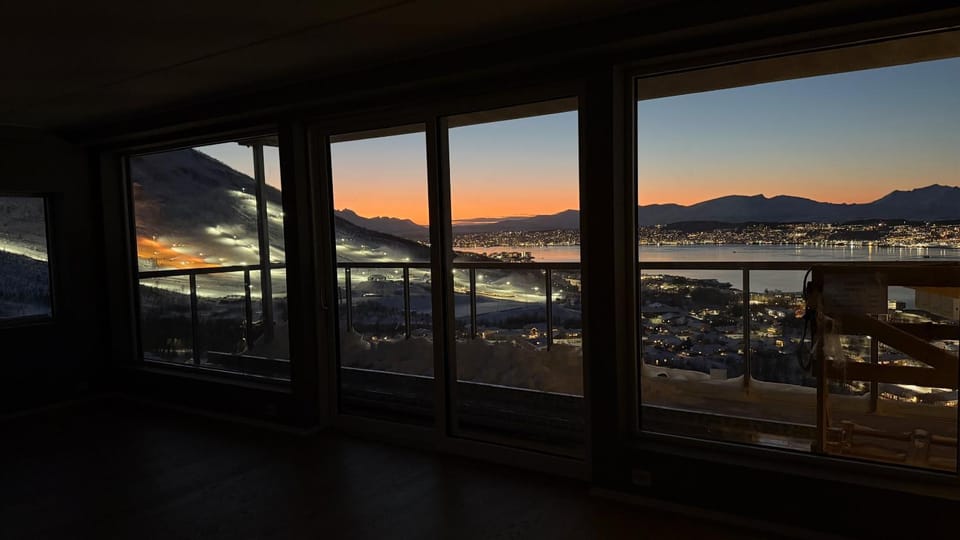 View (from property/room), View (from property/room)