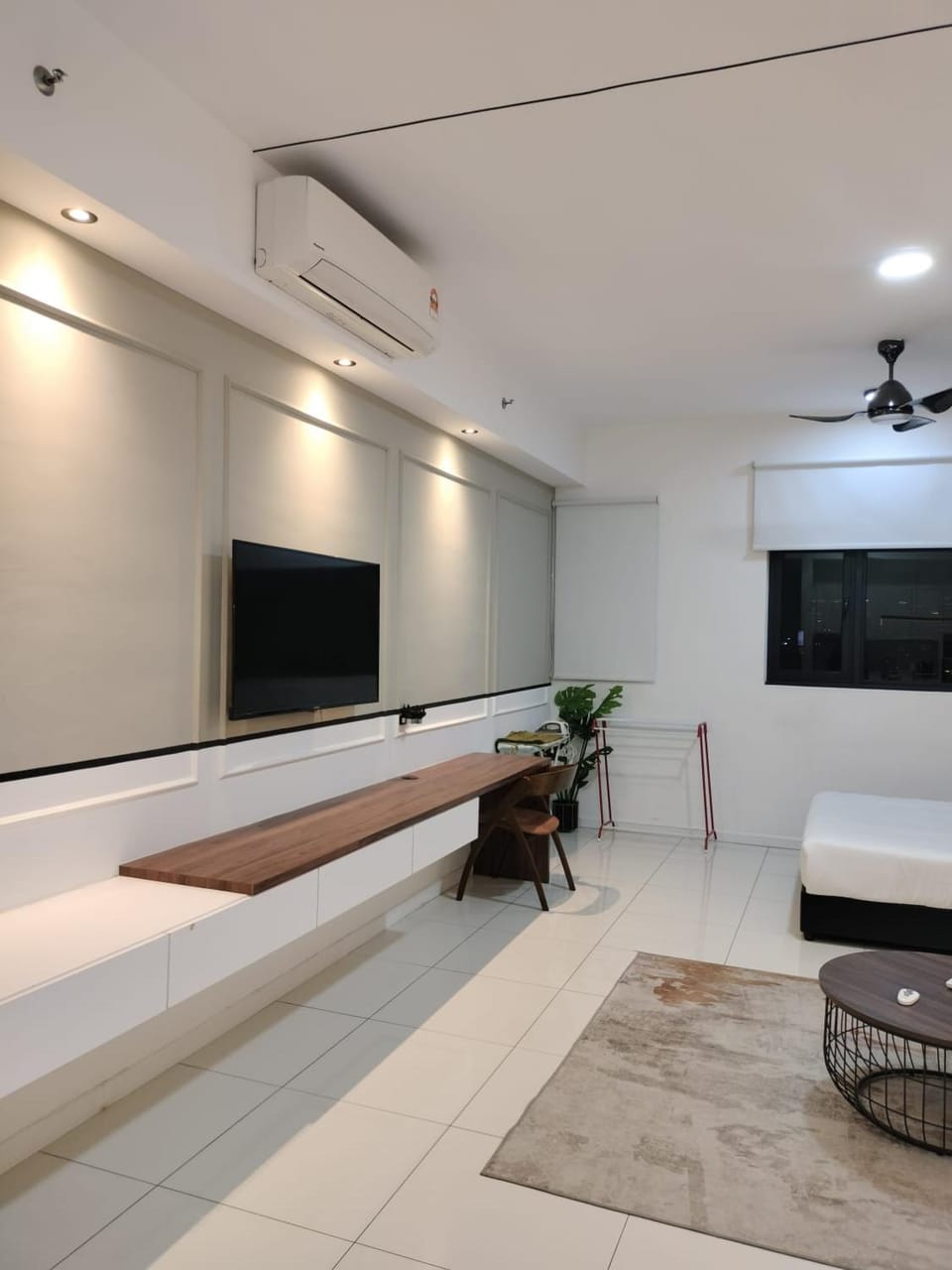 TV and multimedia, Living room, Seating area