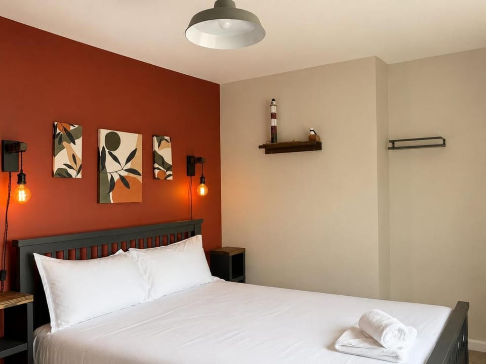 Llantarnam House by Tŷ SA Bed and Breakfast in Cardiff