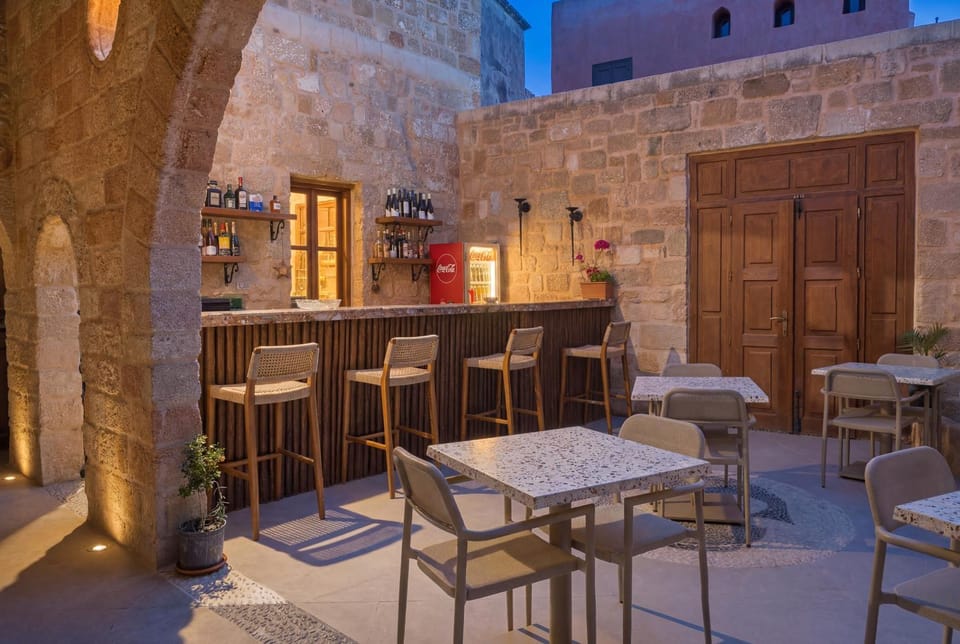 Lounge or bar