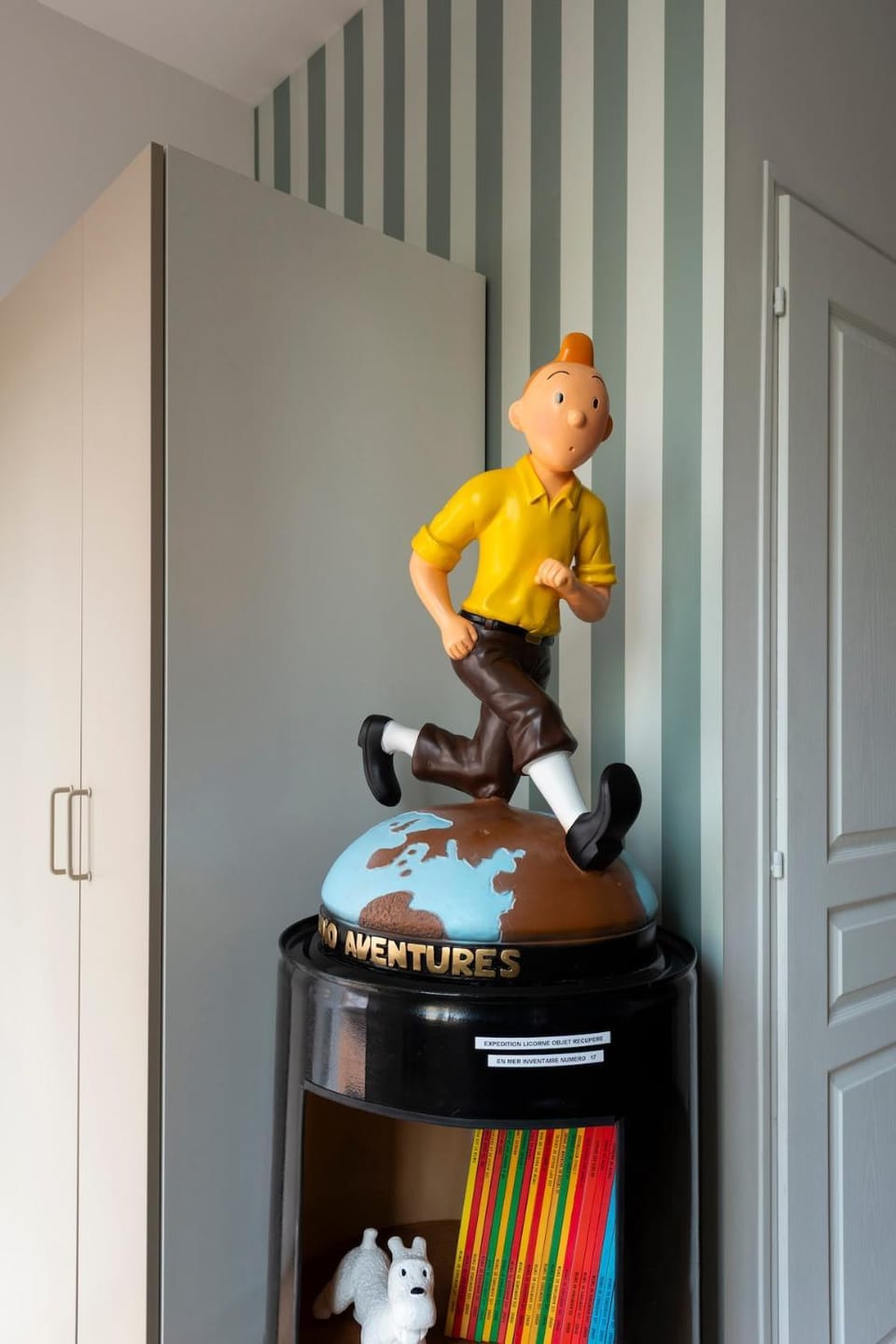 Le Secret de Tintin # Climatisé & Escape Game Apartment in Bourgogne-Franche-Comté