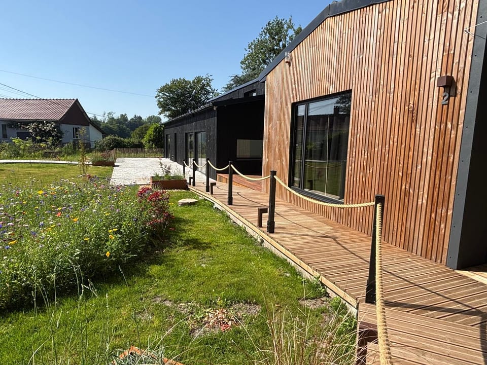 Property building, Spring, Natural landscape, Garden