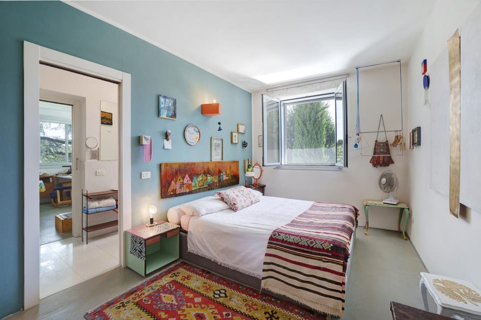 Living room, Bedroom