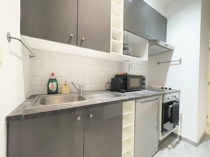 Modern flat - Saint-Gilles - 4P Apartment in Saint-Gilles