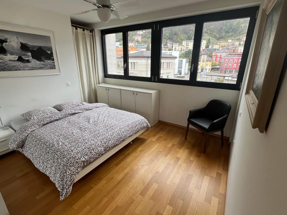 Traumwohnung Seesicht, Balkon Apartment in Locarno
