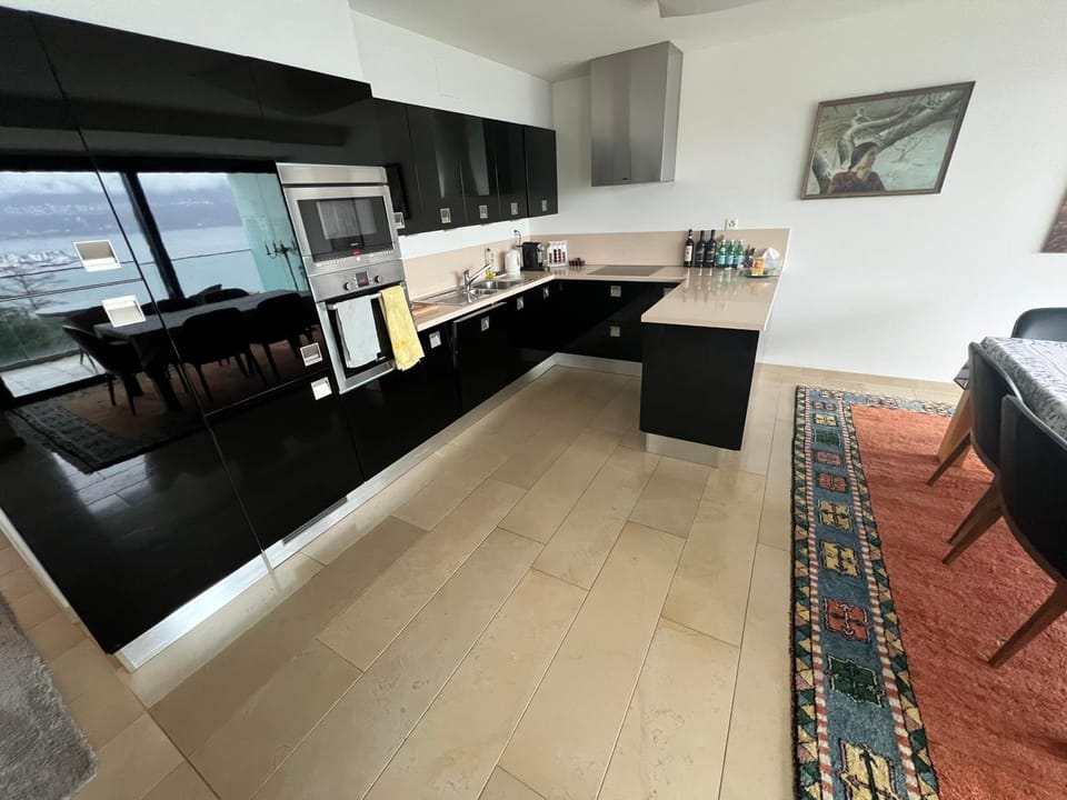 Traumwohnung Seesicht, Balkon Apartment in Locarno