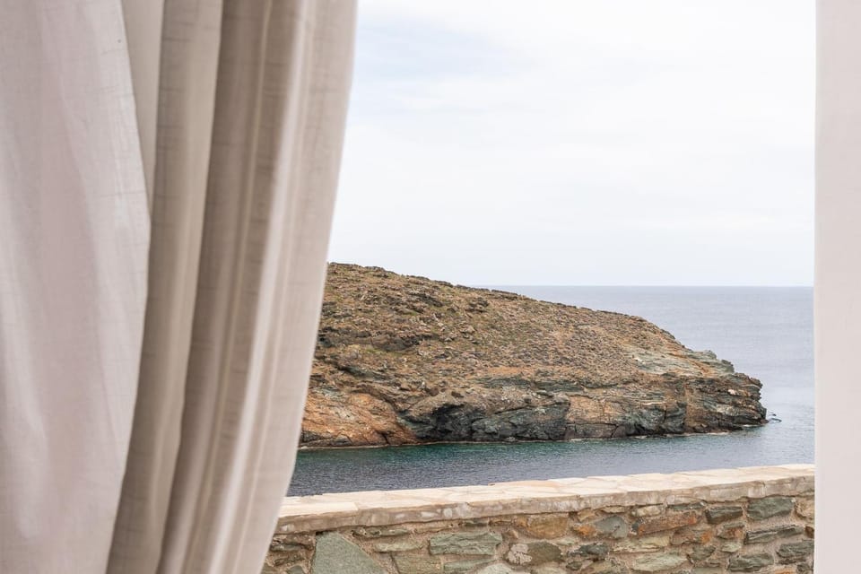Day, Natural landscape, Mountain view, Sea view
