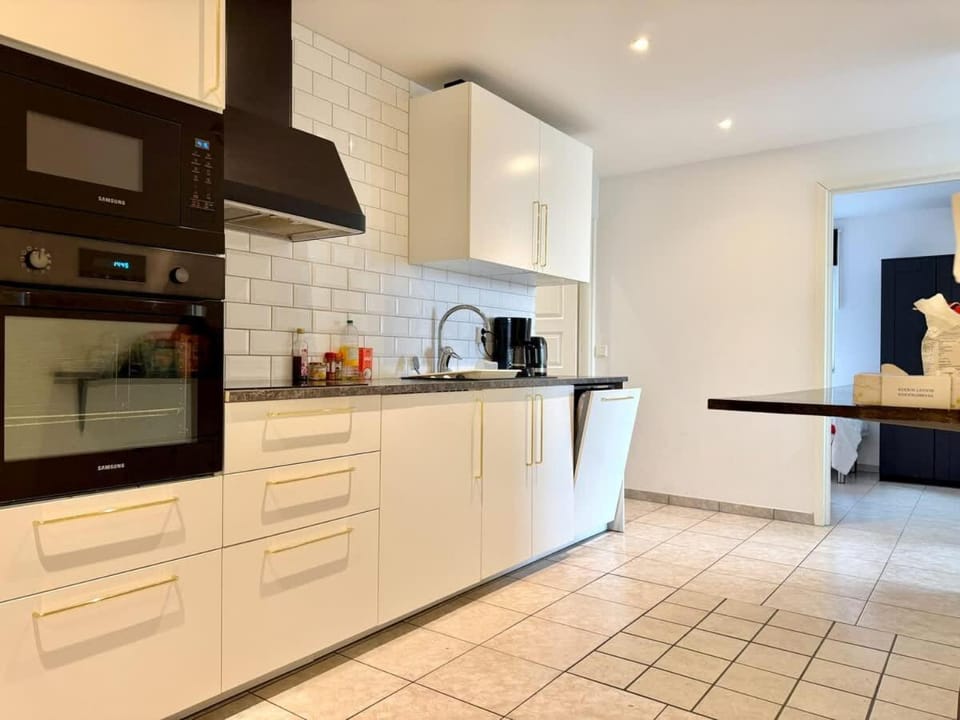 Comfortable 3 Bedroom Villa Near Volvo and SKF House in Gothenburg