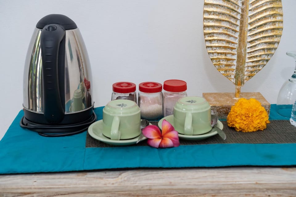 Coffee/tea facilities