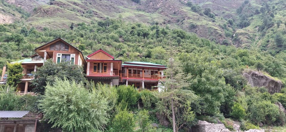 Sweet Dream Tirthan Vacation rental in Himachal Pradesh