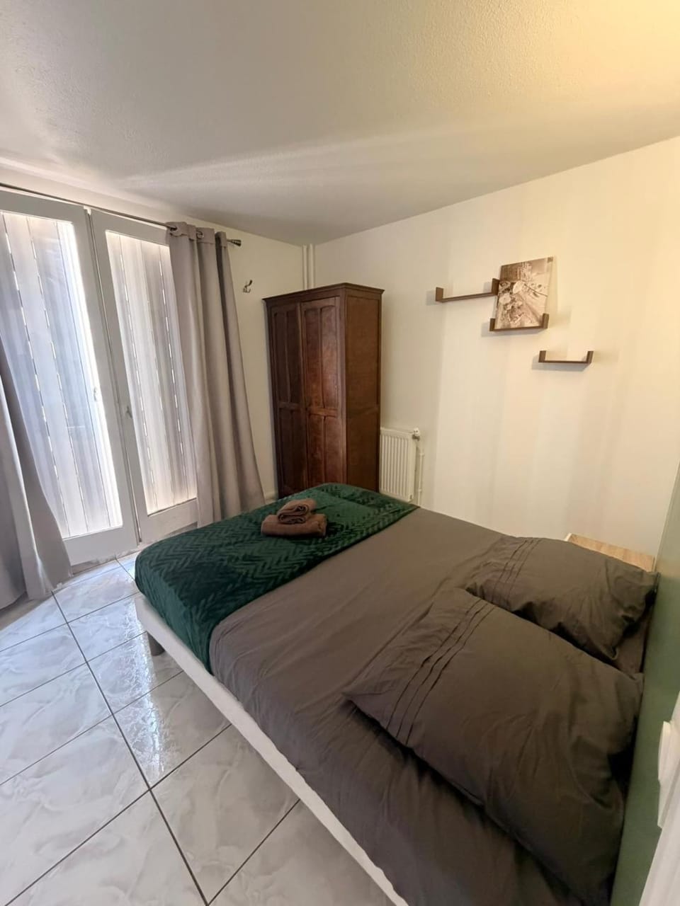 Grand Appartement Ideal grand Groupe Pour concert Stade de France Apartment in Saint-Denis, France