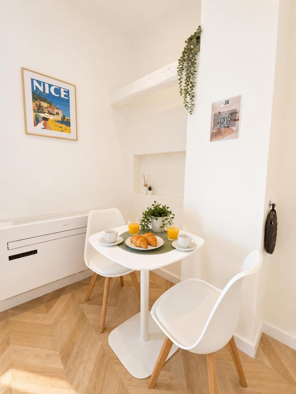 Joyau Prestige, Studio, 2P, AC, Coeur Vieil Antibes Apartment in Antibes