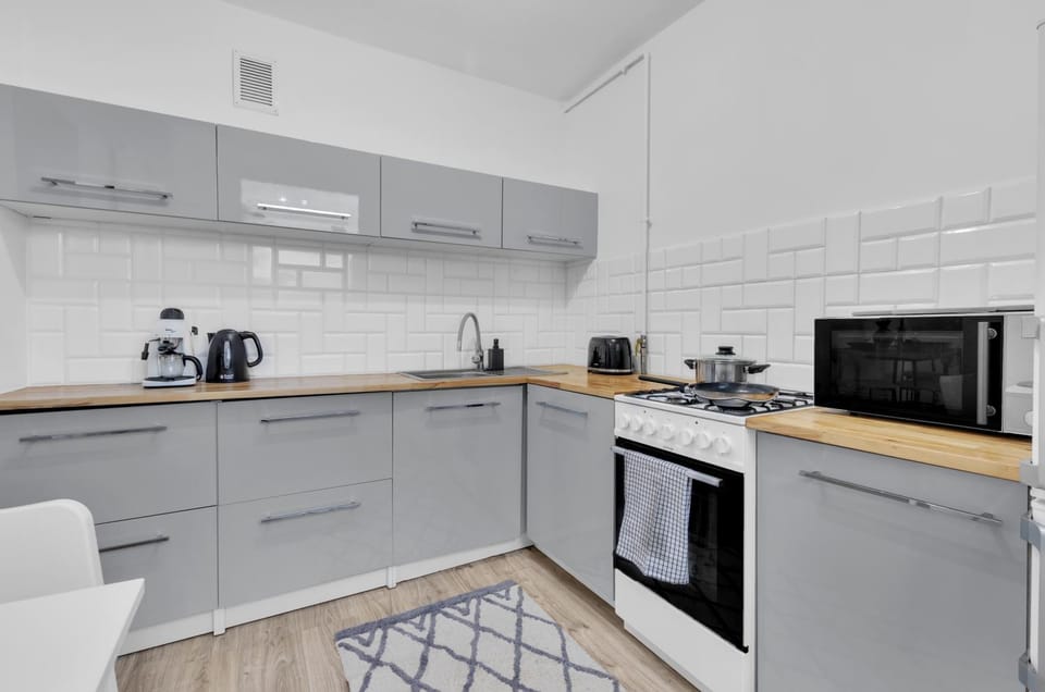 Bubblegum 2 Bedroom Apartment in Mokotow Apartment in Warsaw