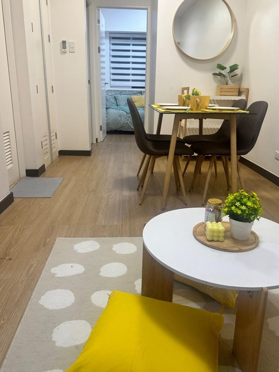 2BR Condo with Full Kitchen, Balcony and Wi-Fi in QC Apartment in Region of Manila